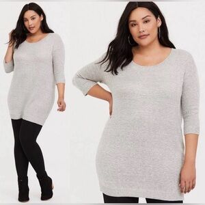 •EUC•Torrid Marled Knit Boat Neck Tunic Sweater